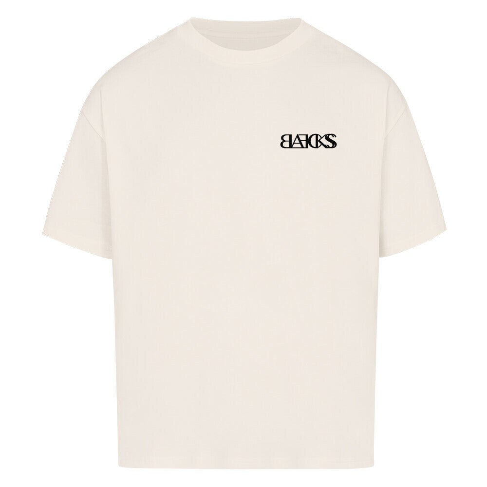 BLAECKSS Oversized Tee „Front Focus“ in Natural Raw mit kleinem Frontprint, 240 GSM Baumwolle, gebrusht innen und außen, entspannter Oversized-Fit.